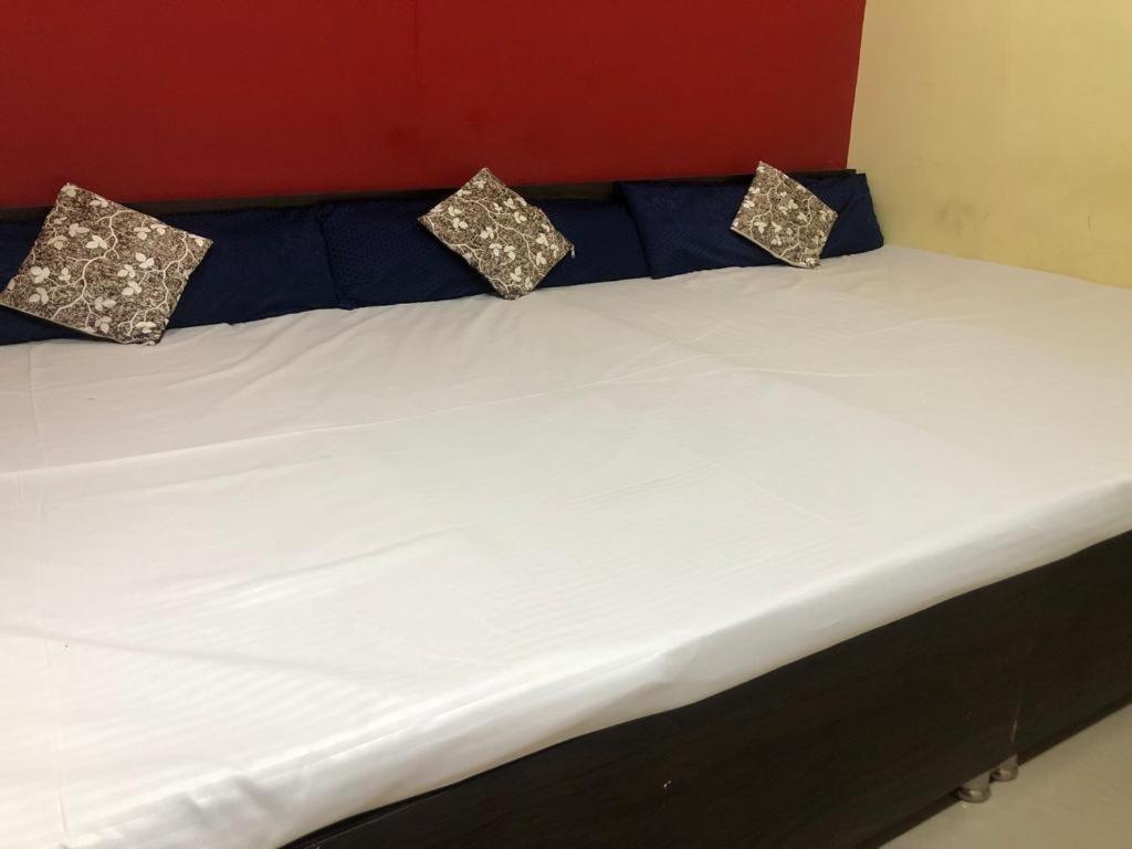 New Yanti Guest House Ujjain Exterior foto